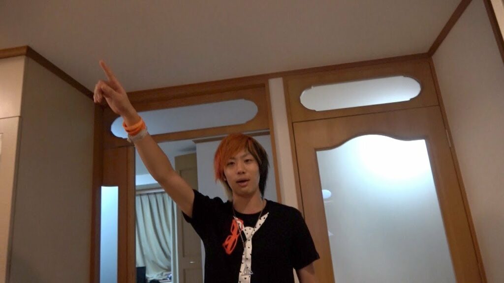 【頭脳戦】てつやのiphoneが天井に貼り付けられていました